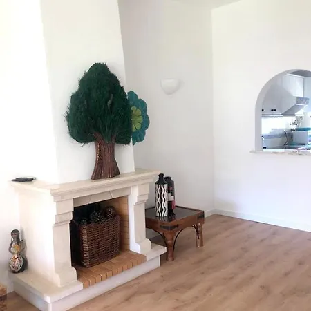 Charming House In With Shared Pool Nyaraló Alvor