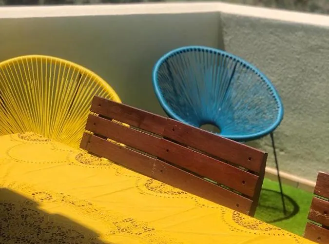 Semesterbostad Charming House In With Shared Pool Alvor