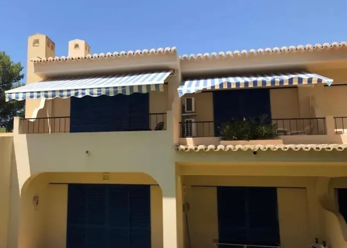 Charming House In With Shared Pool * Alvor