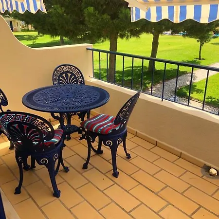 Charming House In With Shared Pool